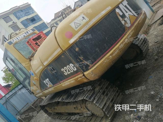卡特彼勒320C挖掘机
