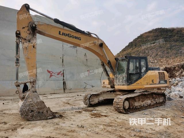 柳工CLG926EHD挖掘机