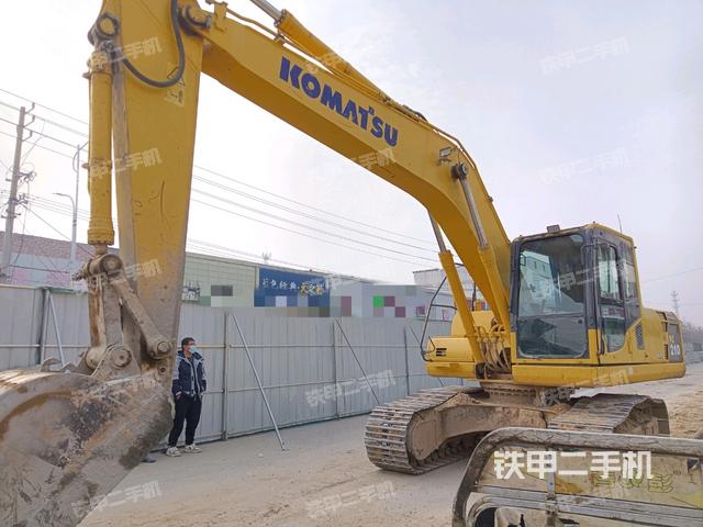 小松PC200-8M0挖掘机