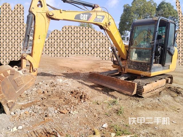 卡特彼勒CAT®305.5E2 小型液压挖掘机