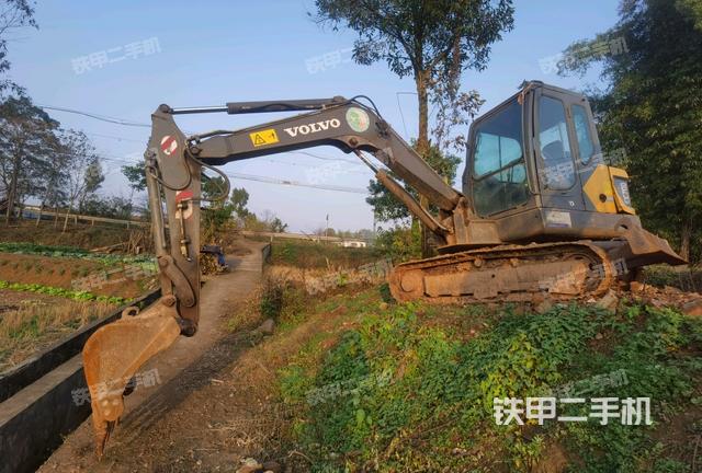 沃尔沃EC55D挖掘机
