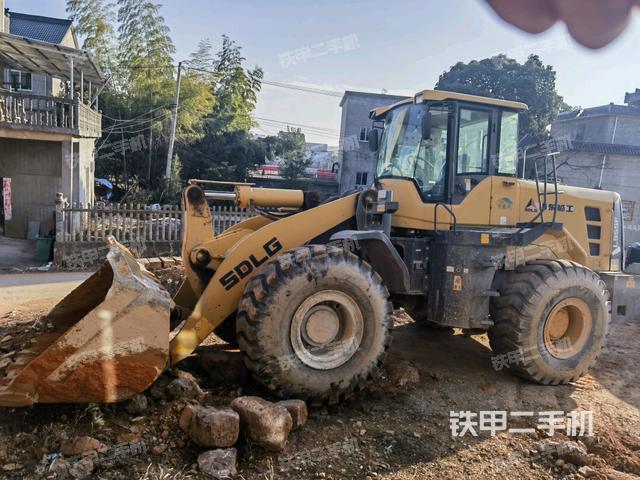 山东临工L955F装载机