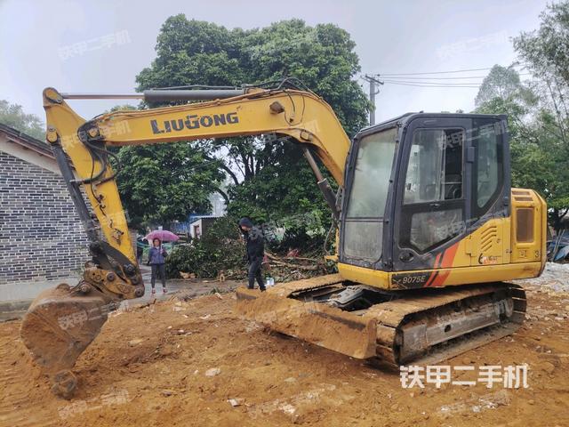 柳工CLG9075E挖掘机