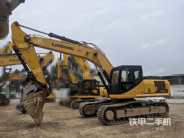 柳工CLG933E挖掘机