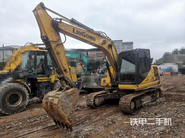 柳工CLG915E挖掘机