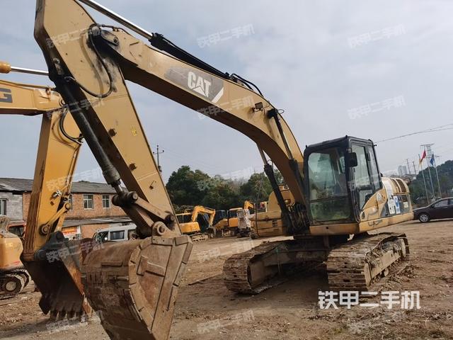 卡特彼勒320D液压挖掘机