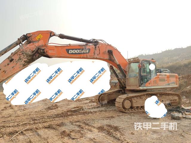斗山DX380LC-9C挖掘机