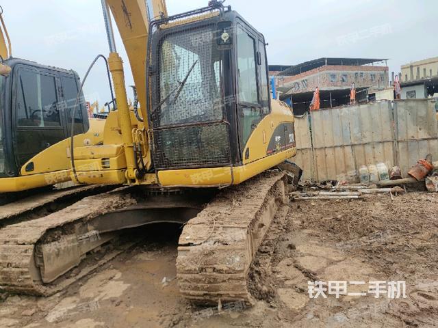 卡特彼勒320D液压挖掘机