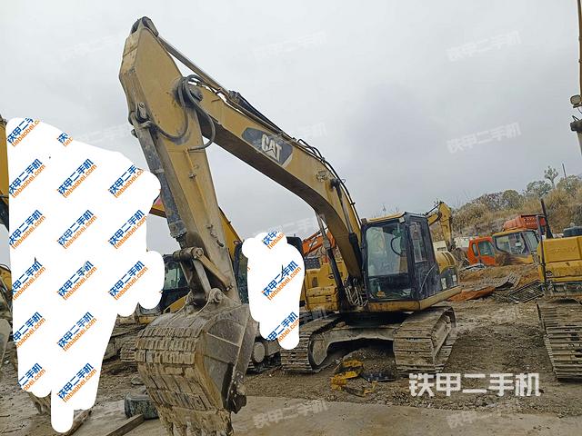 卡特彼勒320D液压挖掘机