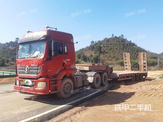 陕汽重卡6X4平板运输车