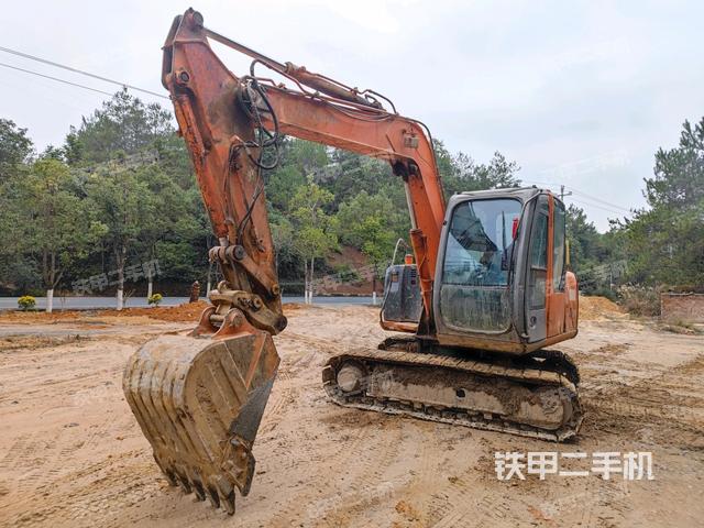 日立ZX70挖掘机
