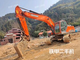 重庆-重庆市二手斗山DX215-9C挖掘机实拍照片