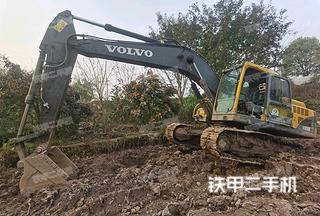 重庆-重庆市二手沃尔沃EC210B挖掘机实拍照片