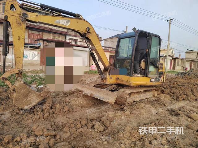 卡特彼勒CAT®306 小型液压挖掘机