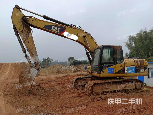 卡特彼勒320D液压挖掘机