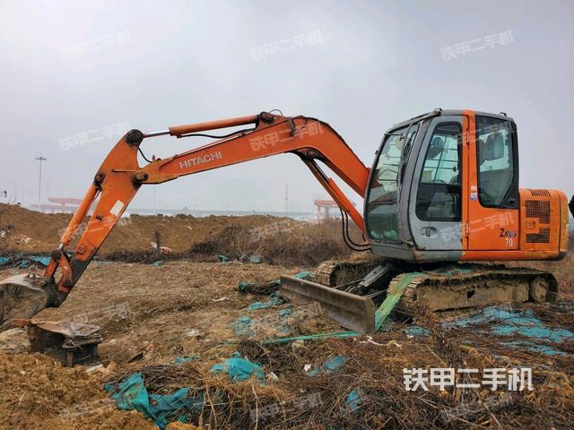日立ZX60挖掘机