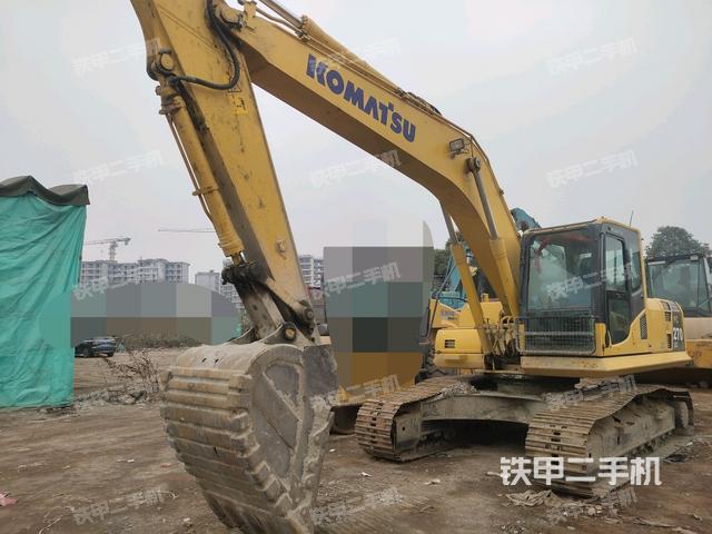 小松PC200LC-8M0挖掘机
