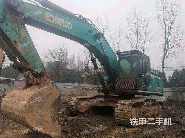 神钢SK380XD-10挖掘机