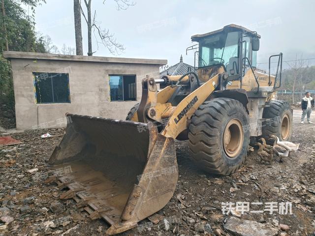 山东临工LG953装载机
