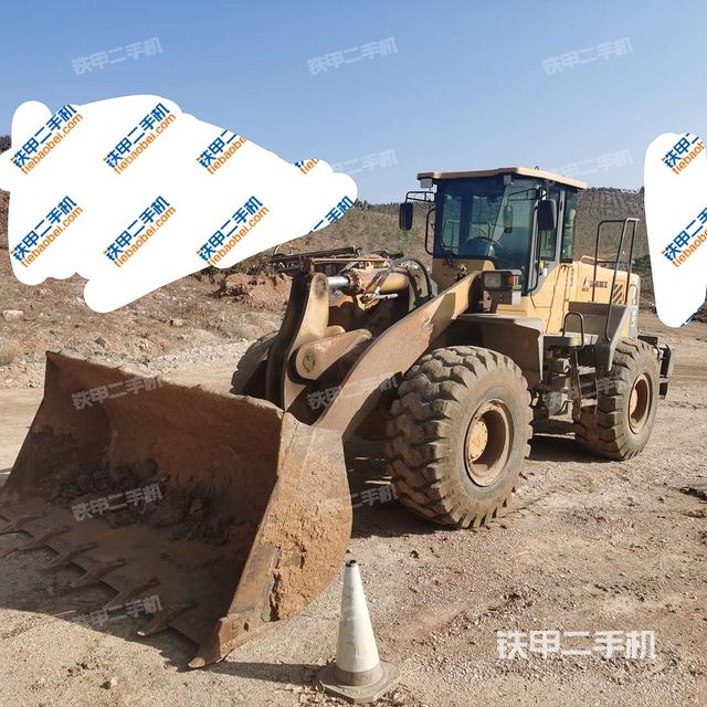 山东临工LG968装载机