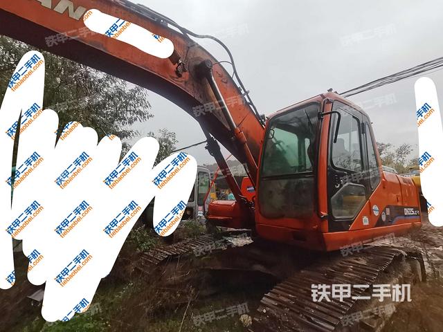 斗山DH225LC-7挖掘机