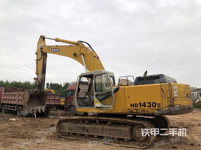 加藤HD1430III挖掘机