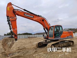 斗山DX260LC-9C挖掘機實拍圖片