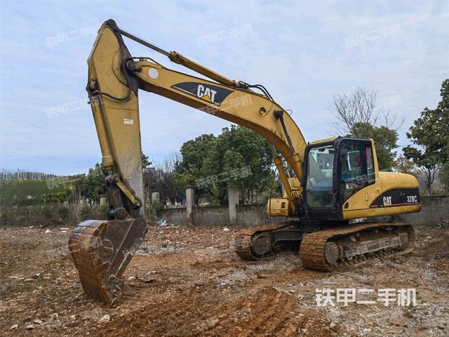 卡特彼勒320C挖掘机