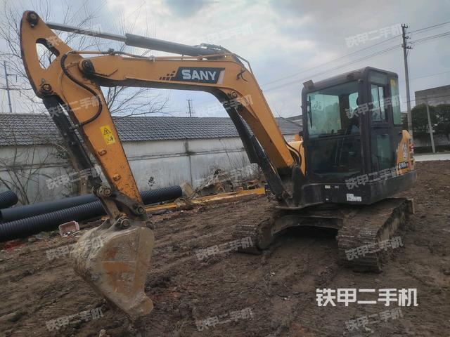 三一重工SY55C挖掘机
