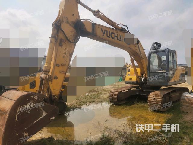 玉柴YC230LC-8挖掘机