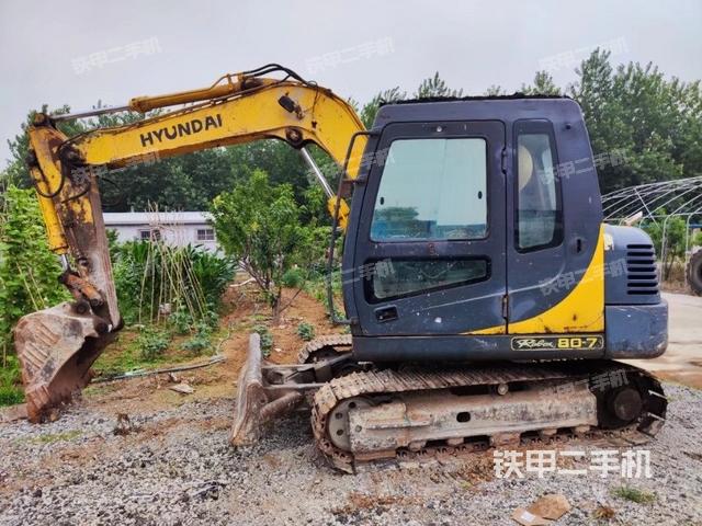 现代R80-7挖掘机