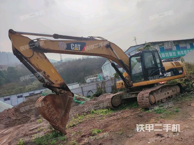 卡特彼勒329D挖掘机