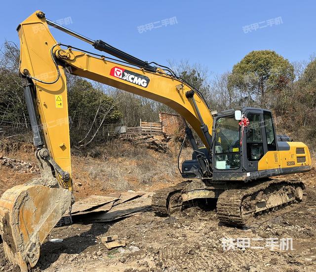 徐工XE205DA挖掘機(jī)