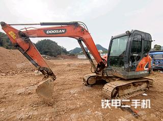江西-宜春市二手斗山DX55-9C挖掘机实拍照片