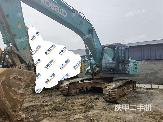 神钢SK260LC-10挖掘机