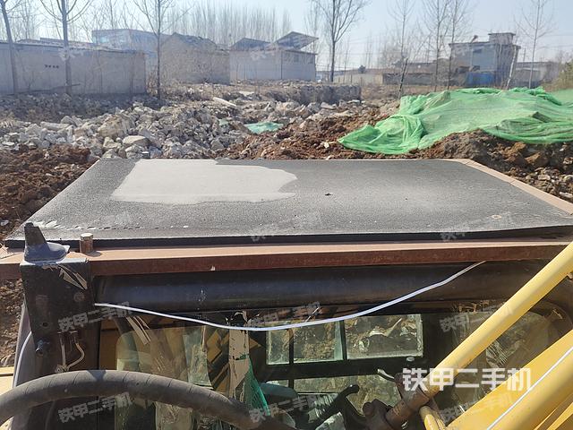 駕駛室頂部（整機(jī)外觀）