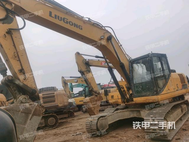 柳工CLG926E挖掘机