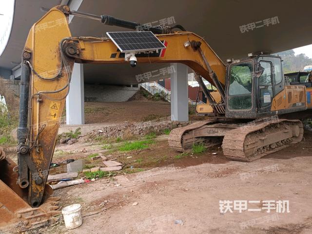 三一重工SY200C挖掘机