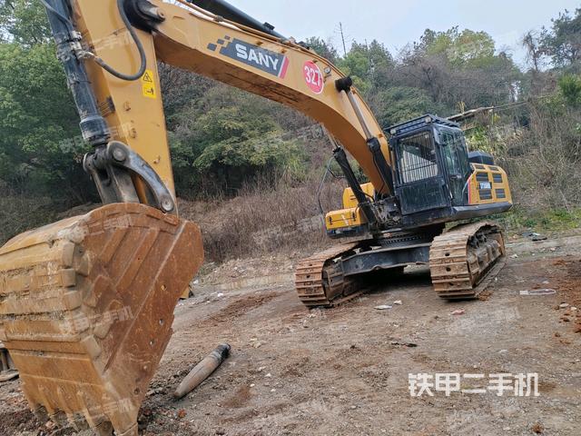 三一重工SY550HD挖掘机