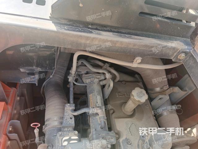 水箱+風(fēng)扇特寫(上車部件) 水箱+風(fēng)扇特寫(上車部件)