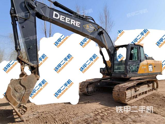 约翰迪尔E210LC挖掘机