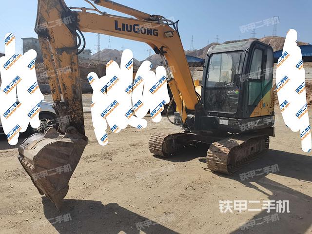 柳工CLG906D挖掘机