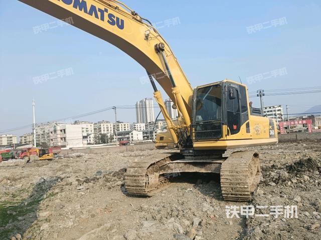 小松PC360-8M0挖掘机