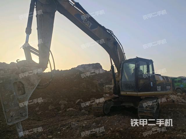 卡特彼勒320D液压挖掘机
