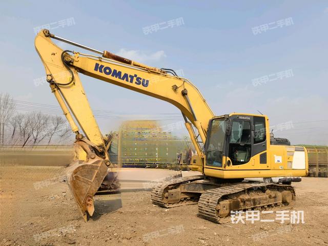 小松PC200-8M0挖掘机