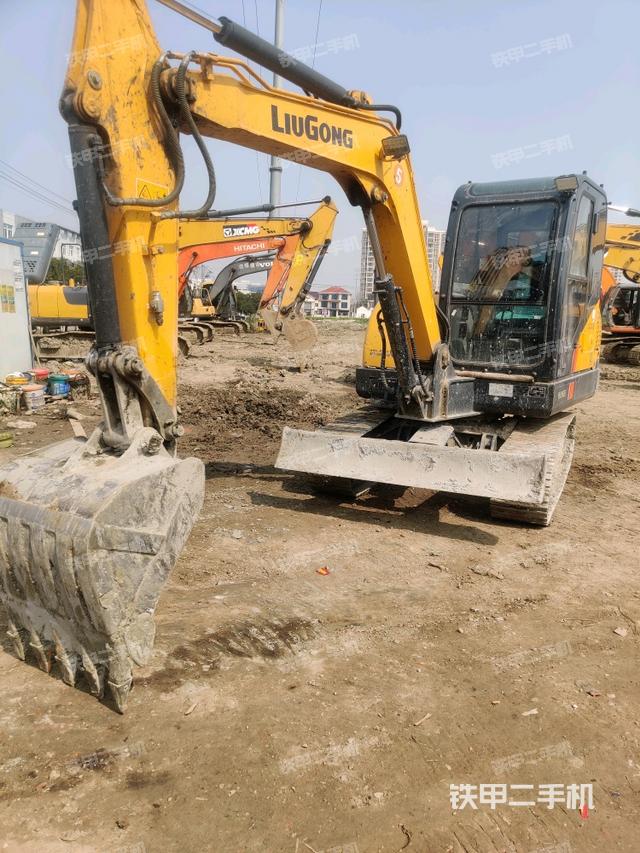 柳工CLG906E挖掘机