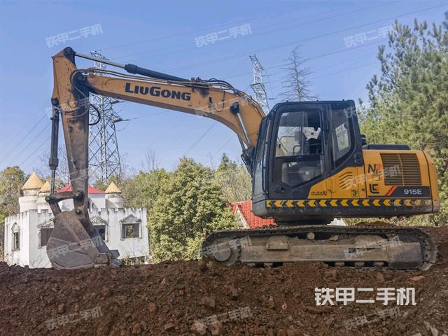 柳工CLG913E挖掘机