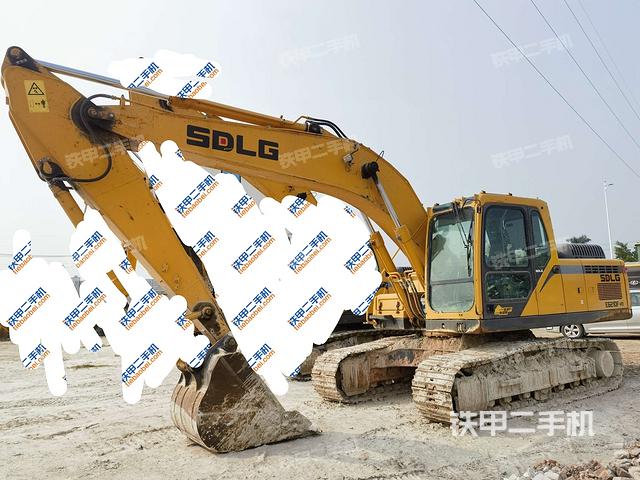山东临工E6210F挖掘机