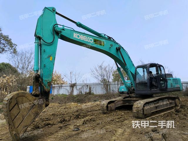 神钢SK350LC-8挖掘机