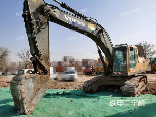 沃尔沃EC290BLC挖掘机